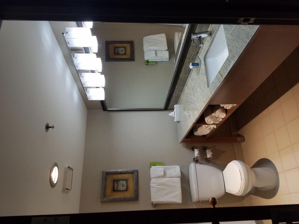 Radisson Detroit-farmington Hills Hotel 3*