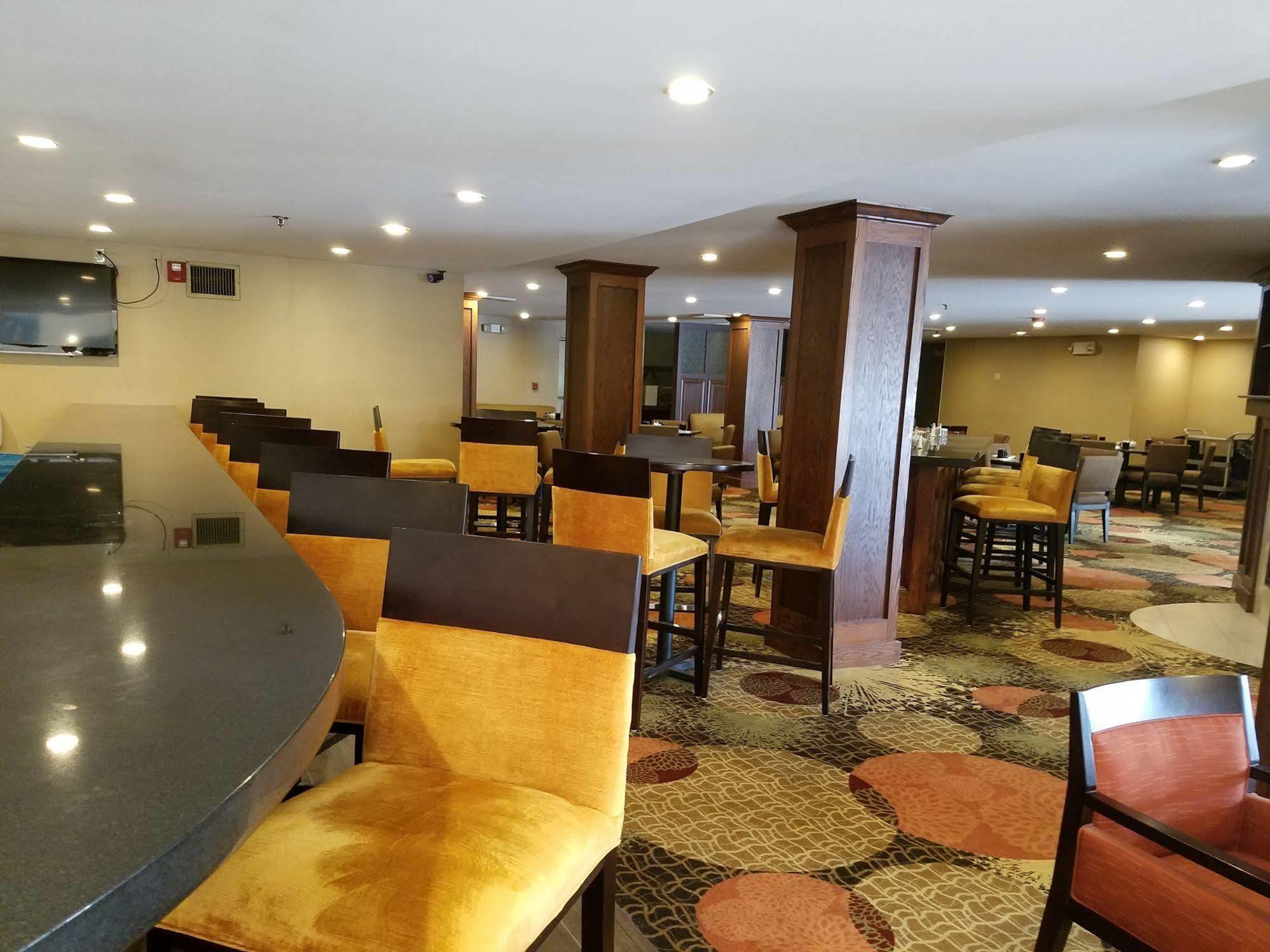 Hotel Radisson Detroit-farmington Hills